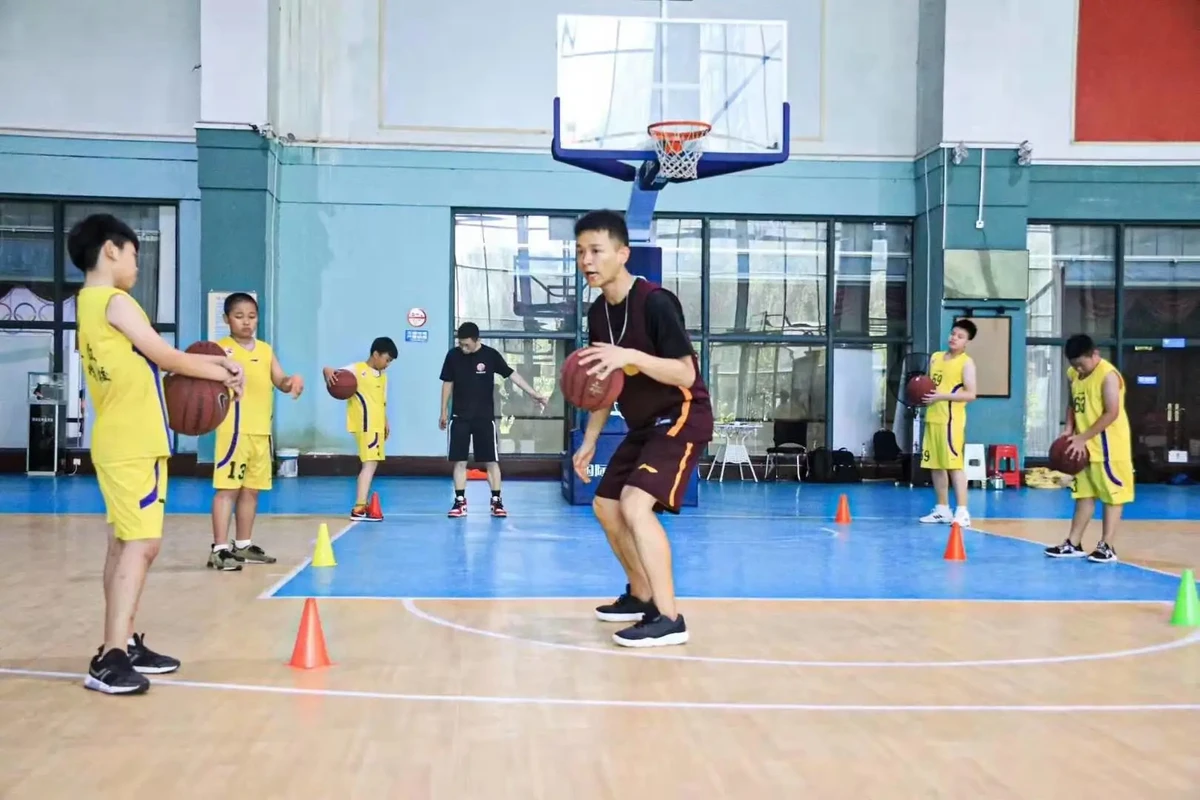 如何制定智能篮球训练计划_0